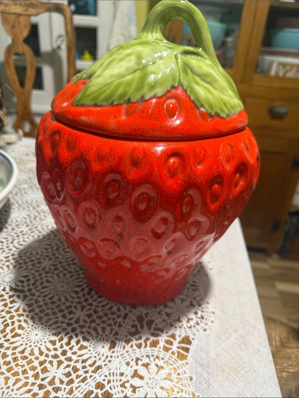 Vintage large strawberry ceramic cookie jar signed 1979